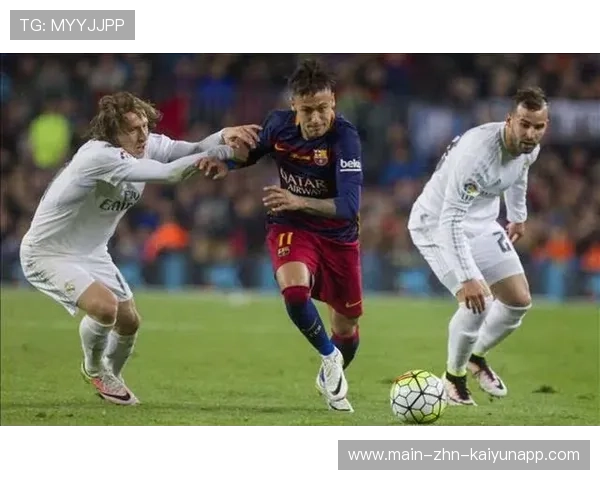 巴萨与转会传闻再起的背景分析